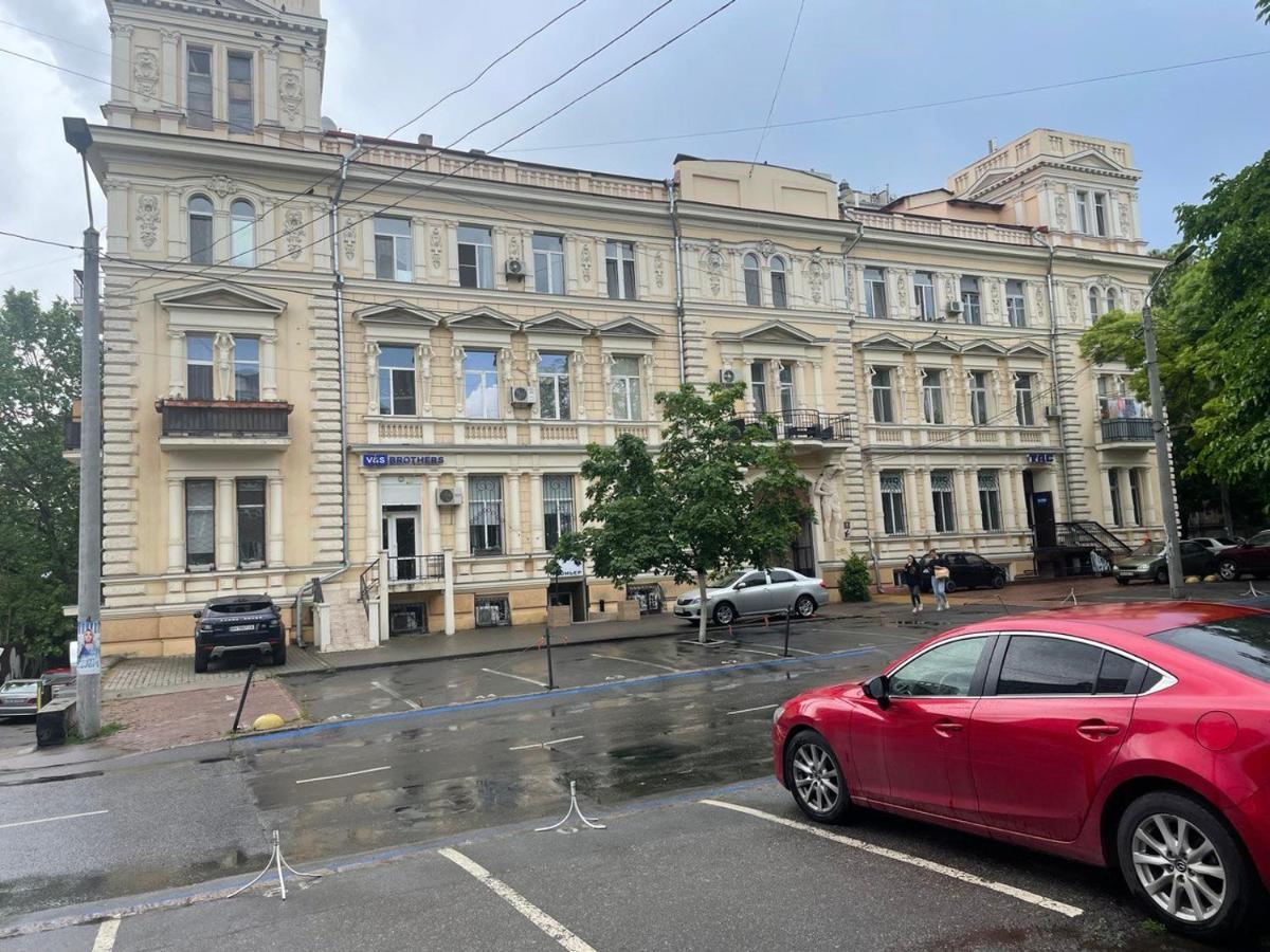 Apartments Odesa Exterior foto
